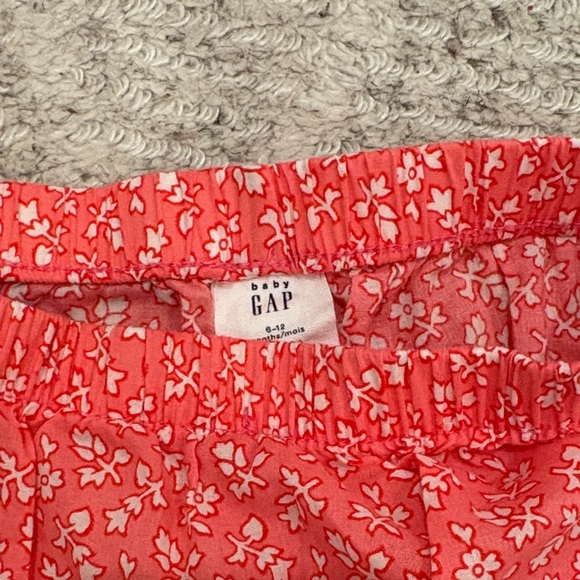 GAP Baby Pink Floral Outfit - Picture 5 of 7